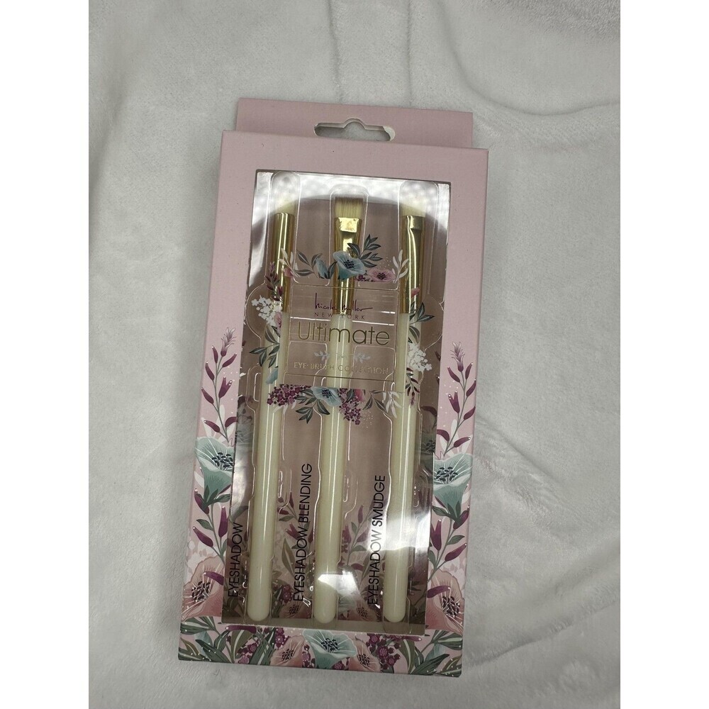 Nicole Miller Ultimate Eye Brush Collection 3 Piece Set Eyeshadow Blending